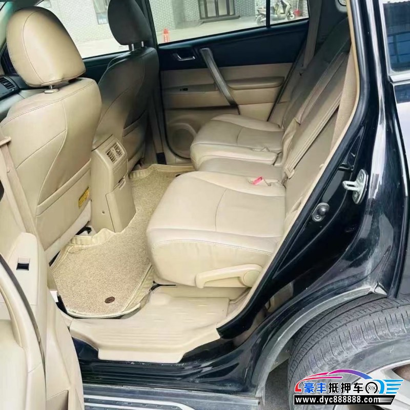 13年丰田汉兰达轿车抵押车出售