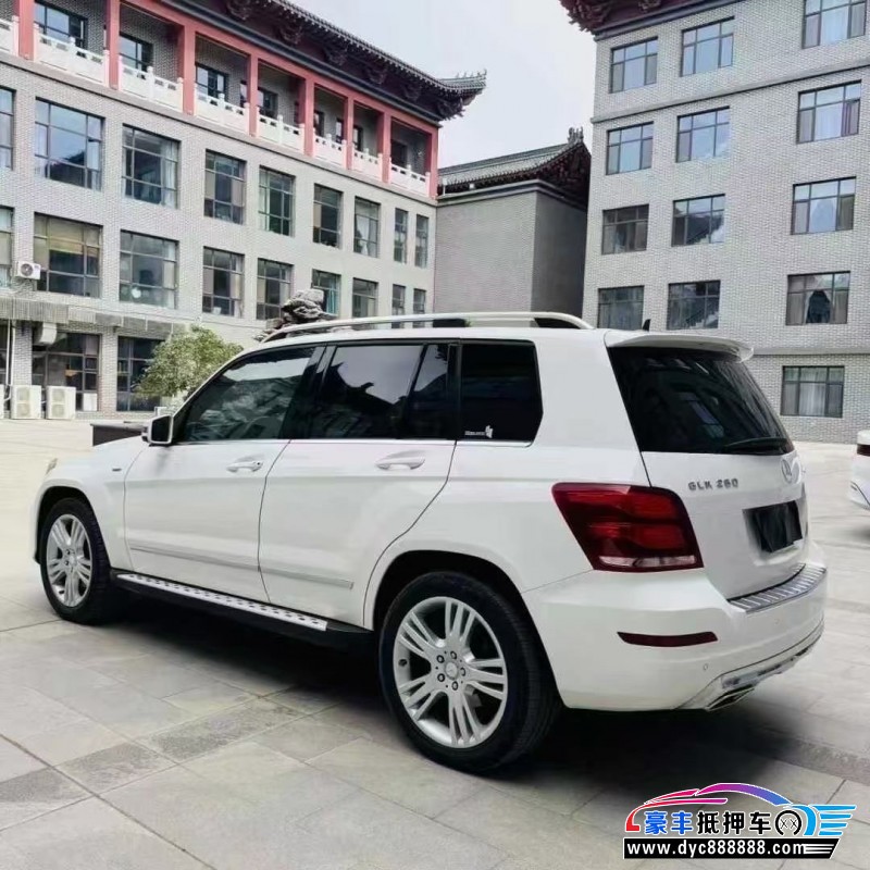 15年奔驰GLK轿车抵押车出售