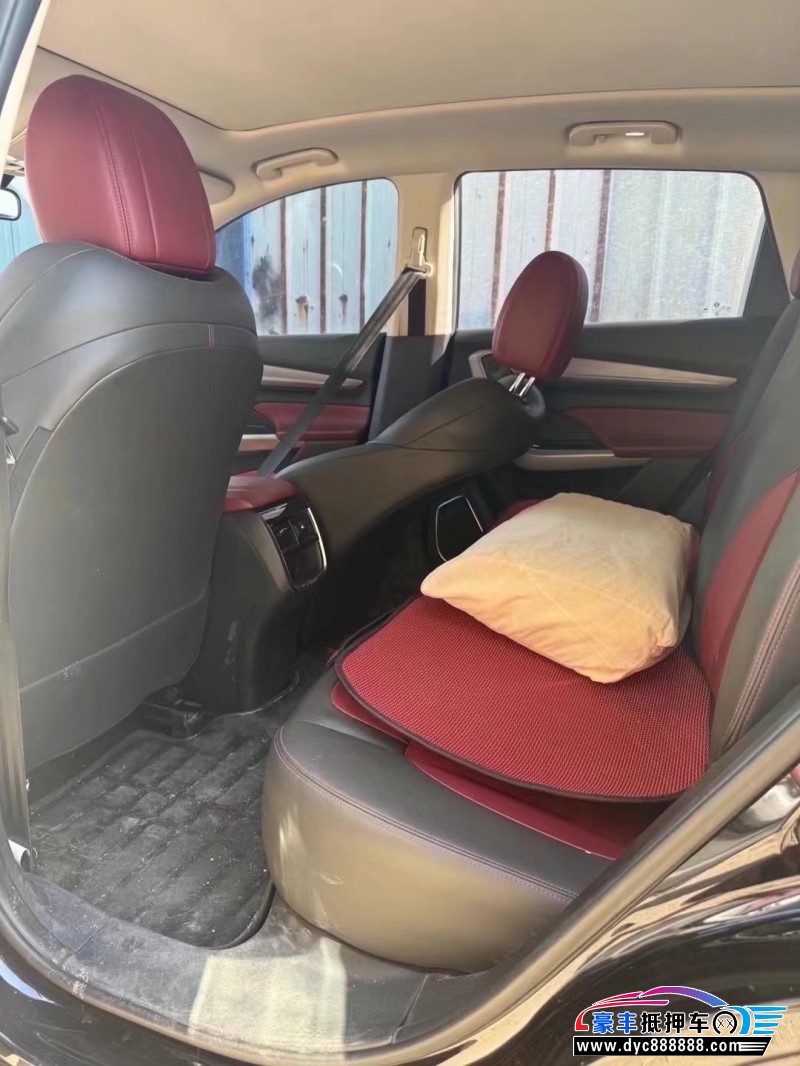 21年东风风神AX7轿车抵押车出售