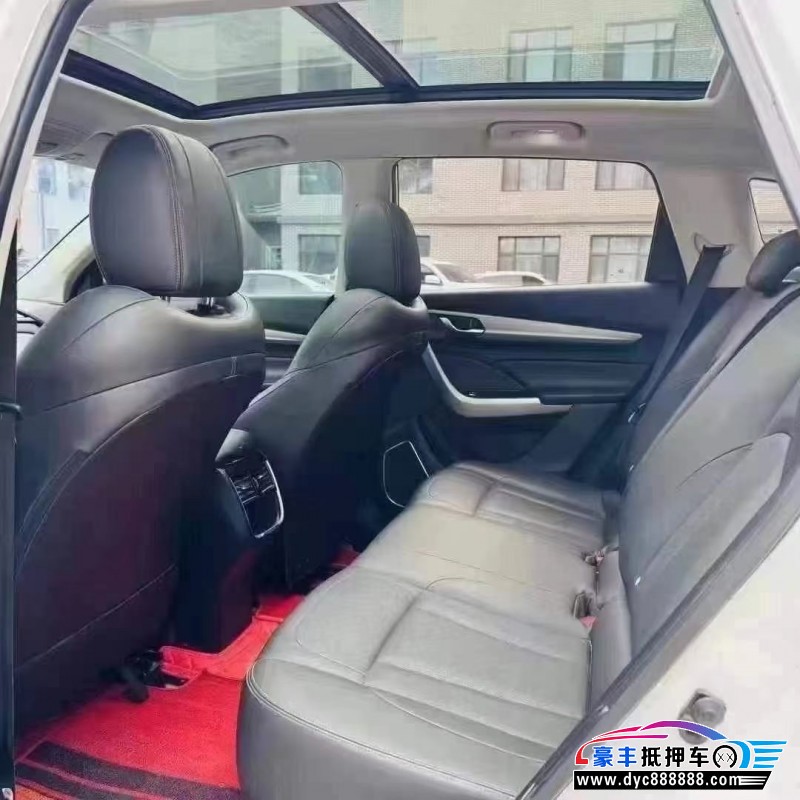 21年东风风神AX7轿车抵押车出售