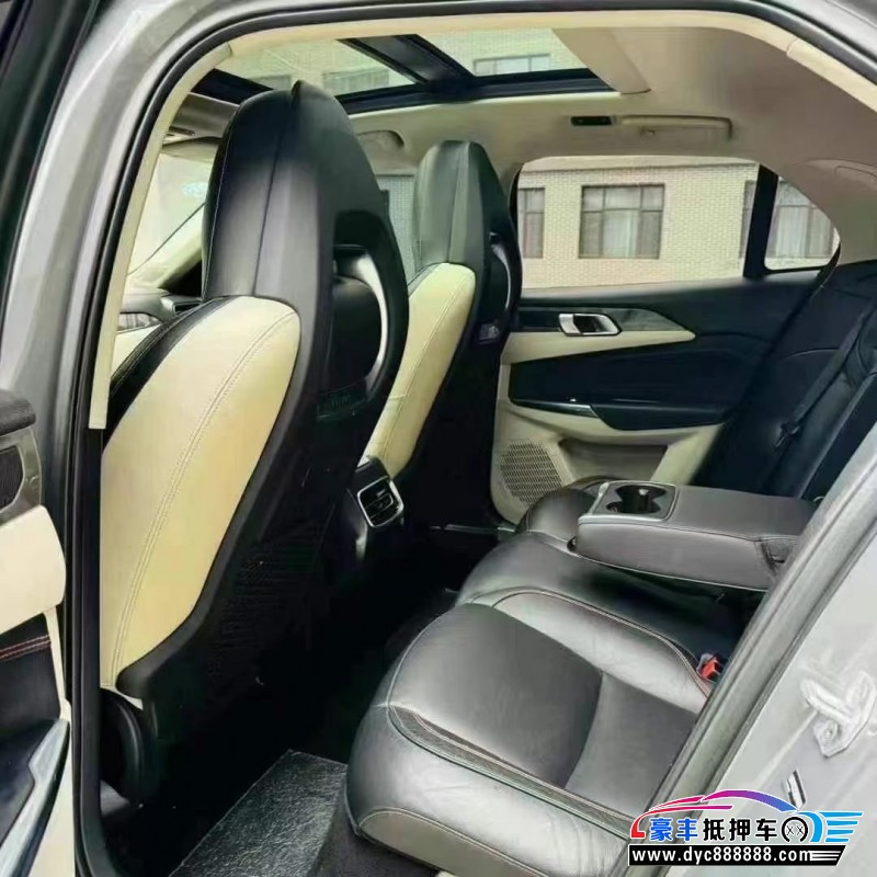 19年领克02轿车抵押车出售