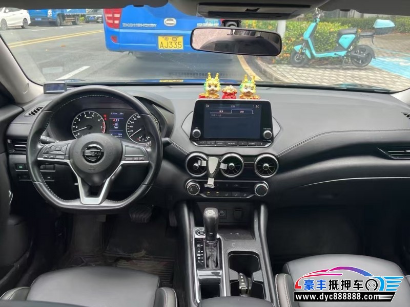 20年日产轩逸轿车抵押车出售