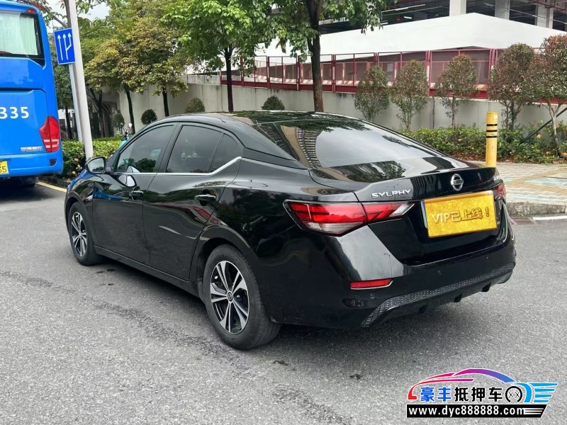 20年日产轩逸轿车抵押车出售