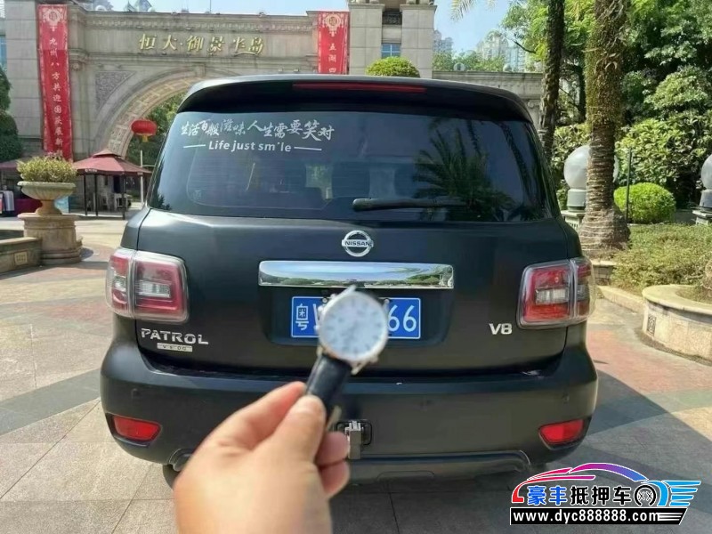 17年日产途乐轿车抵押车出售