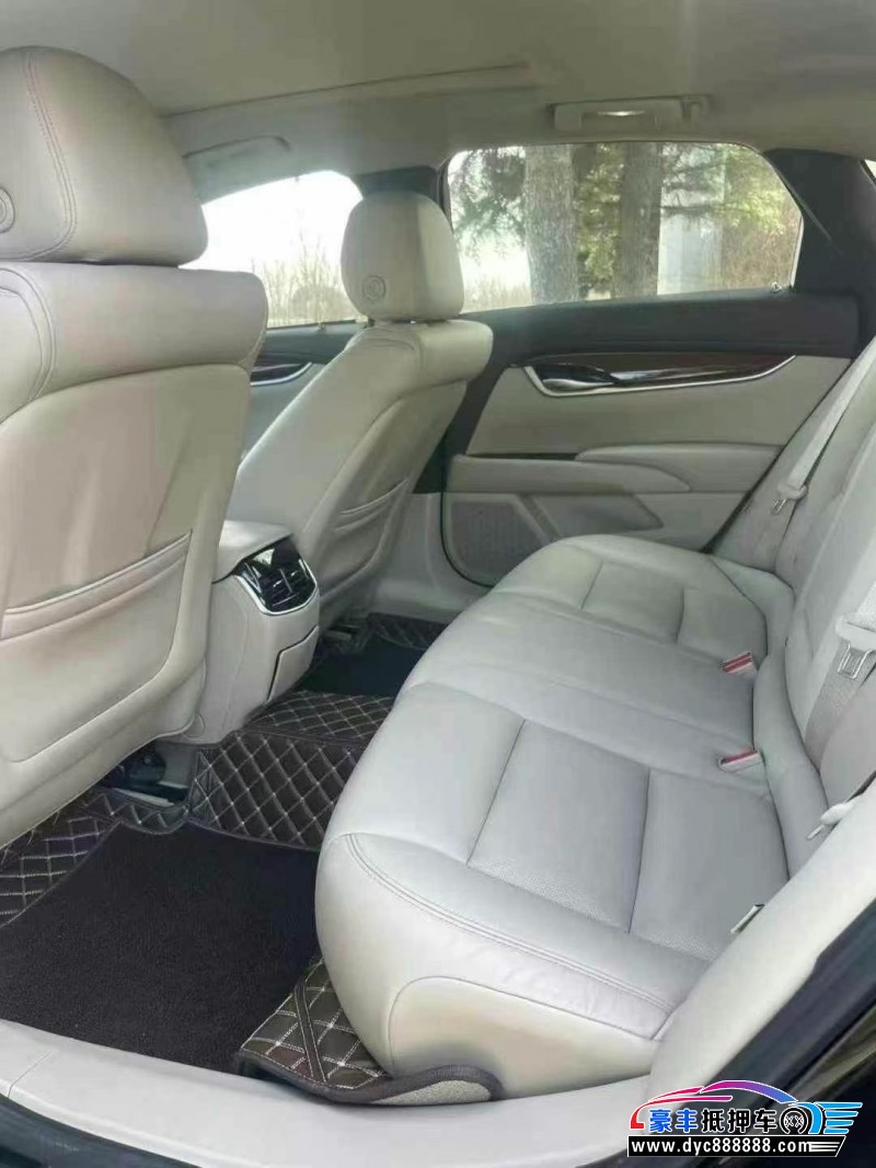 17年凯迪拉克XTS轿车抵押车出售