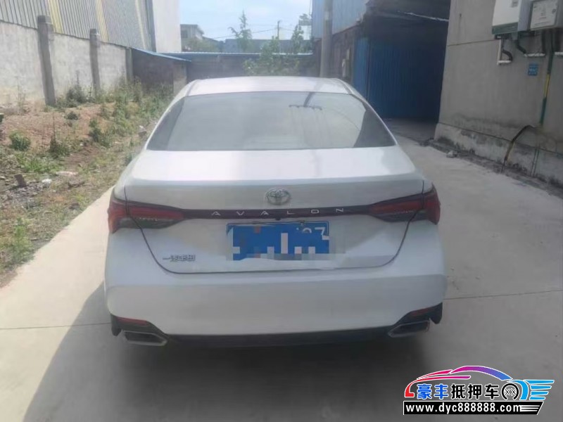 22年丰田亚洲龙轿车抵押车出售