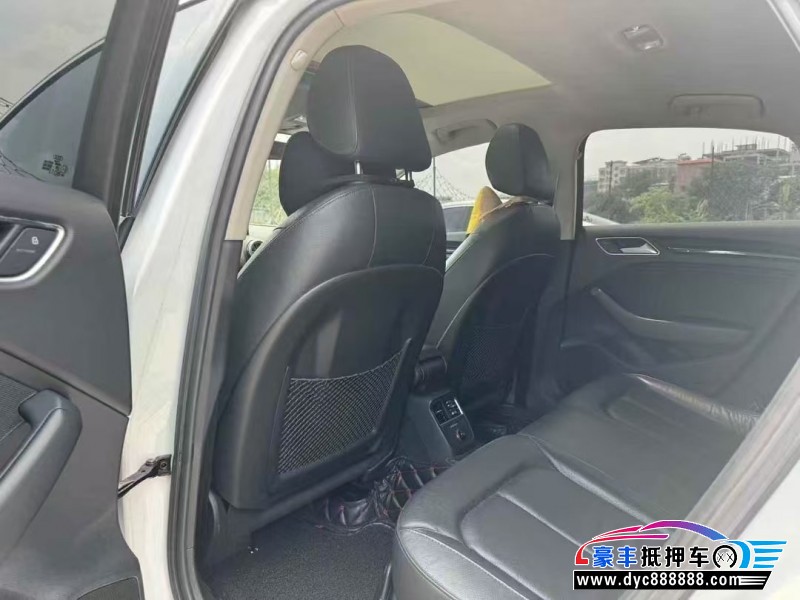 16年奥迪A3轿车抵押车出售