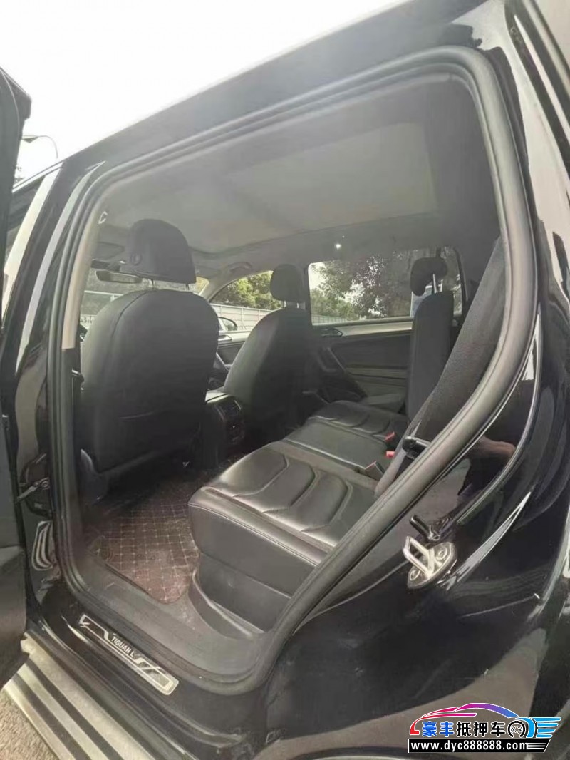 19年大众途观L轿车抵押车出售