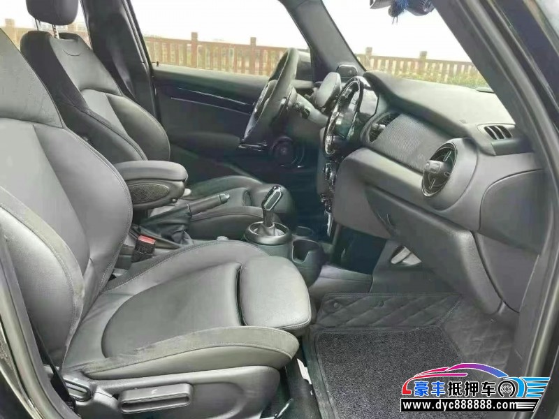 24年宝马MINI轿车抵押车出售