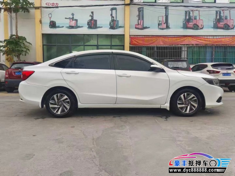 18年本田凌派轿车抵押车出售