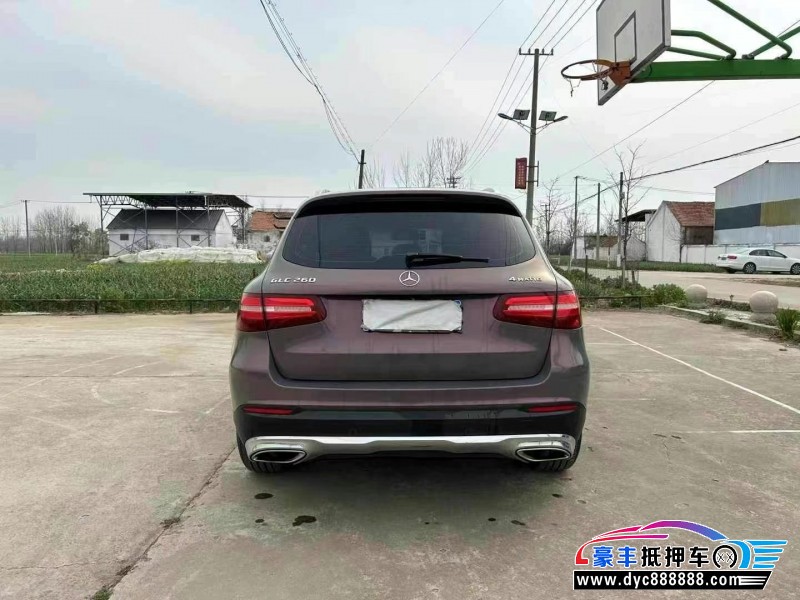 16年奔驰GLC轿车抵押车出售
