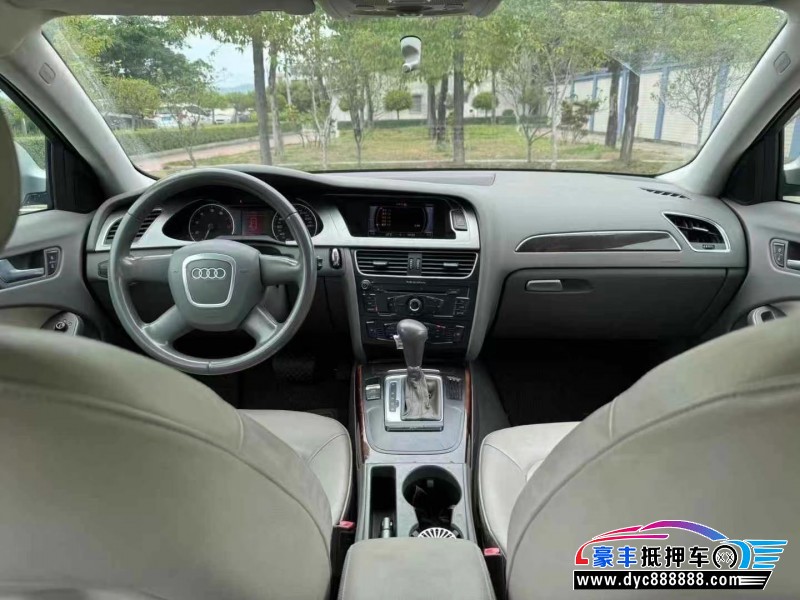 11年奥迪A4L轿车抵押车出售