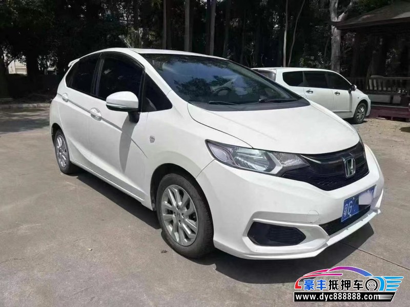 19年本田飞度轿车抵押车出售