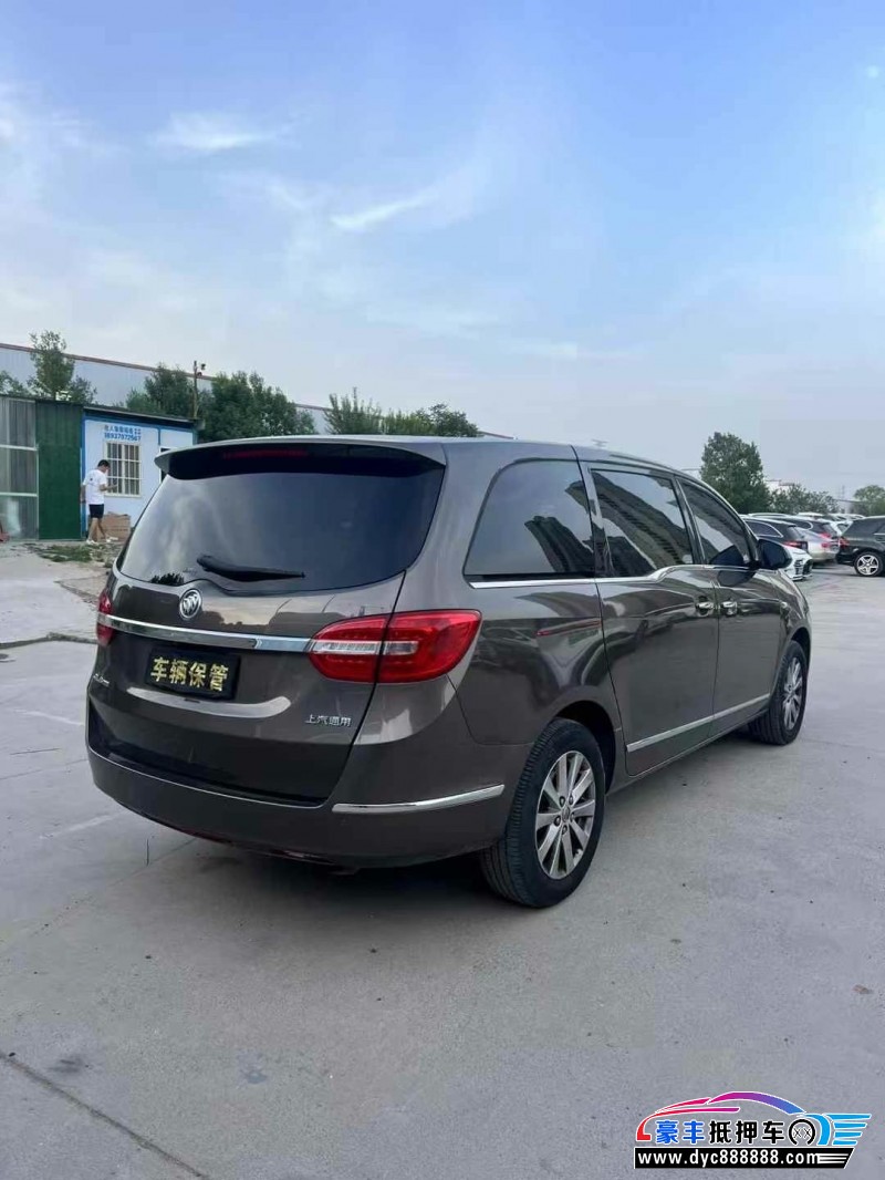 18年别克GL8轿车抵押车出售