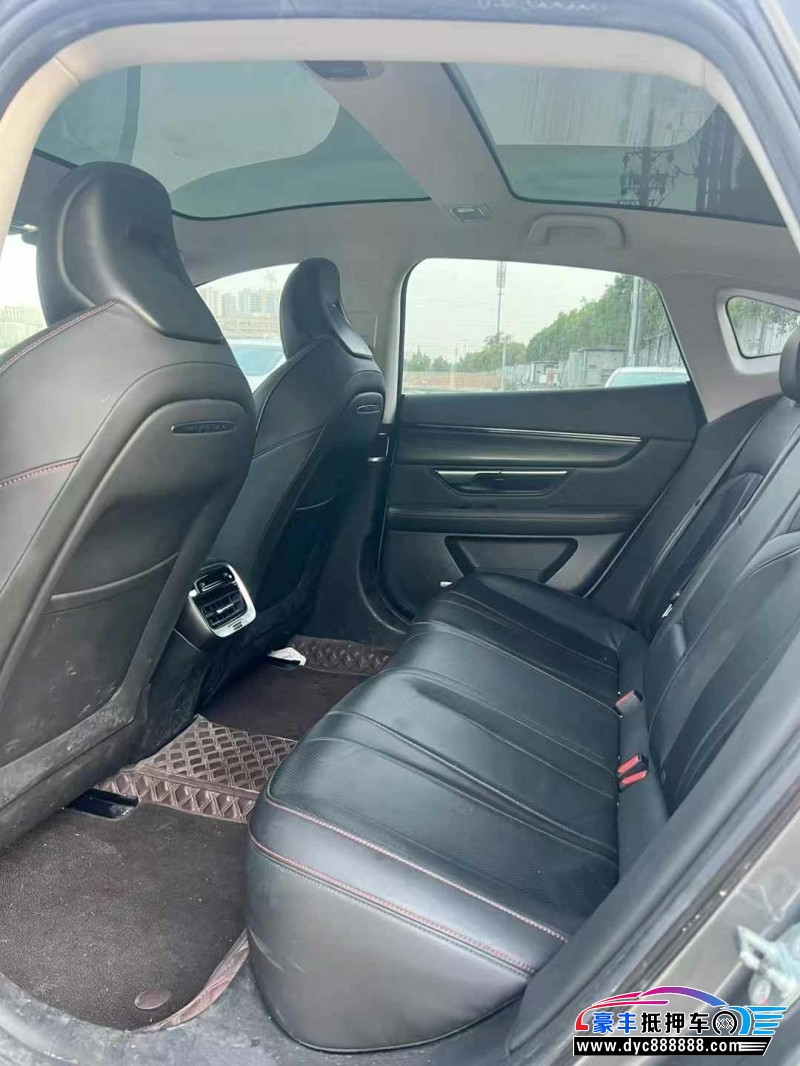 22年小鹏汽车P7轿车抵押车出售