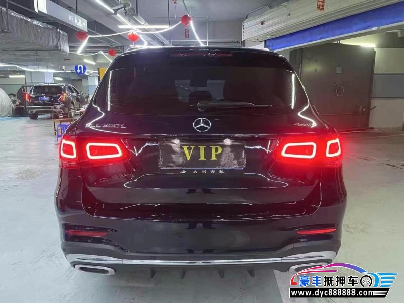 22年奔驰GLC轿车抵押车出售