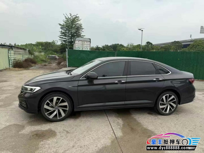 23年大众速腾轿车抵押车出售