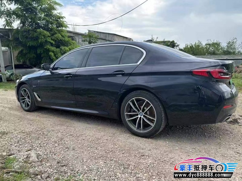 22年宝马5系轿车抵押车出售