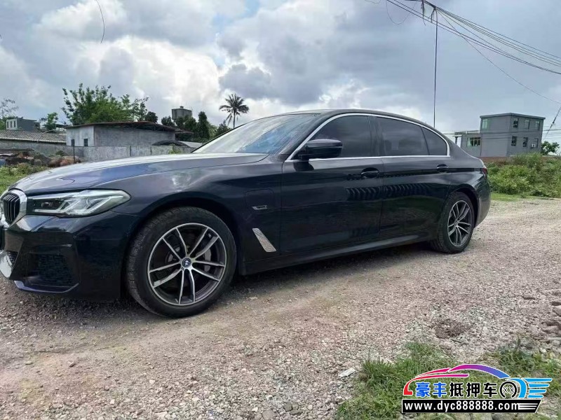 22年宝马5系轿车抵押车出售