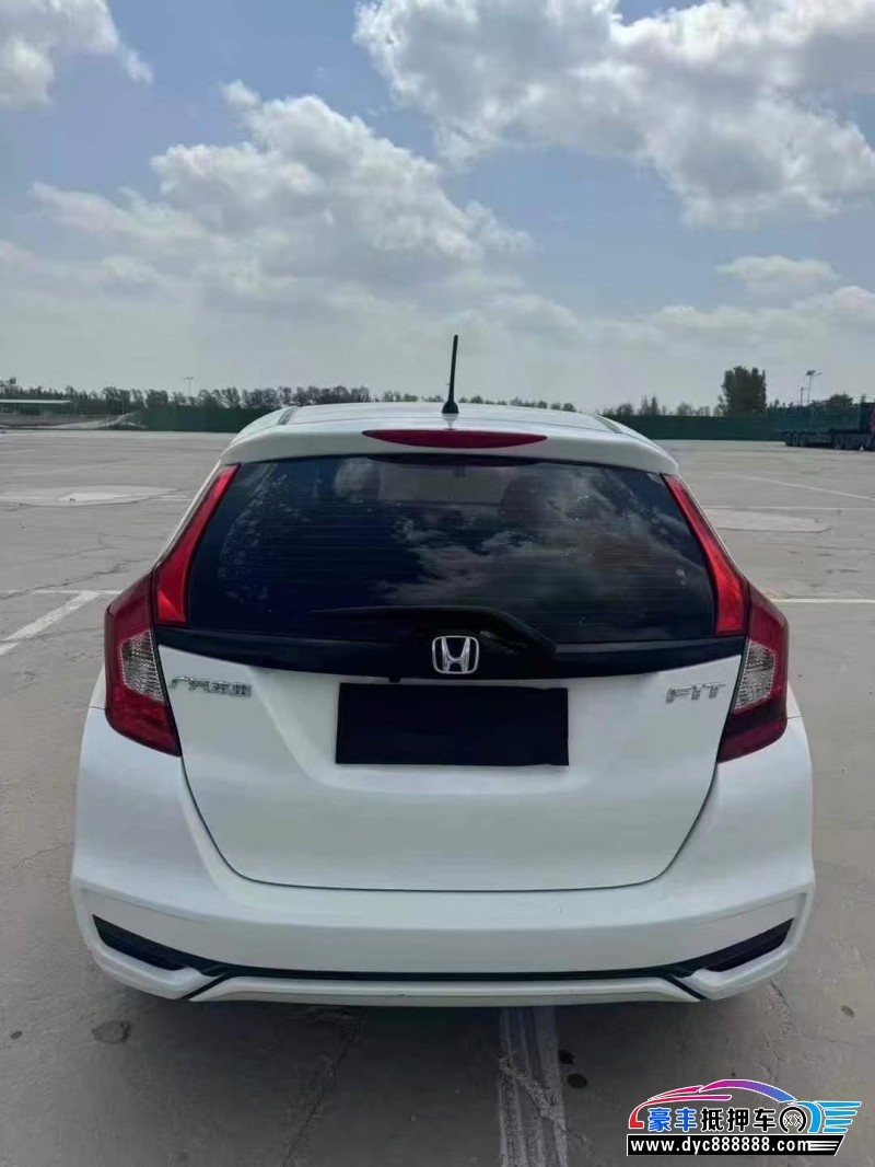 18年本田飞度轿车抵押车出售