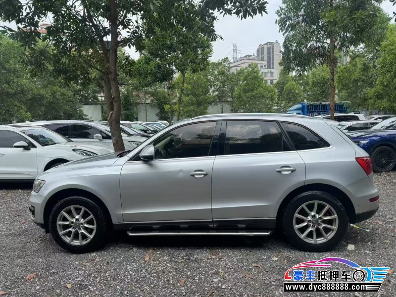 12年奥迪Q5轿车抵押车出售