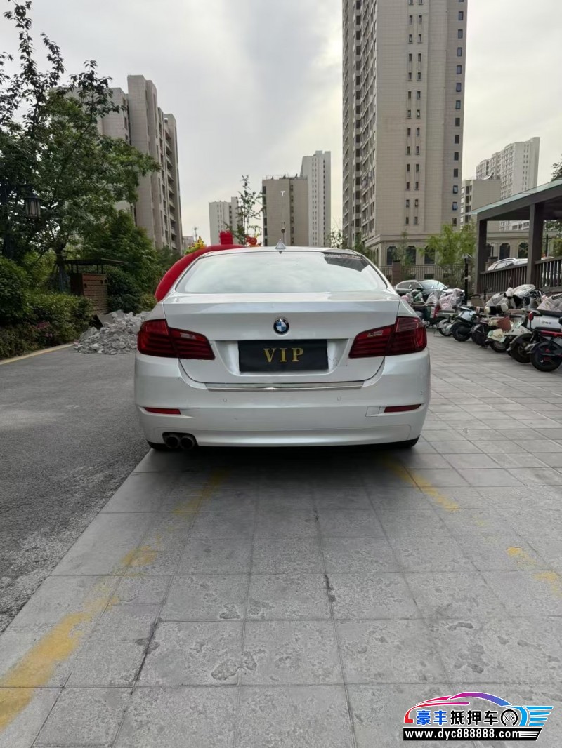 15年宝马5系轿车抵押车出售