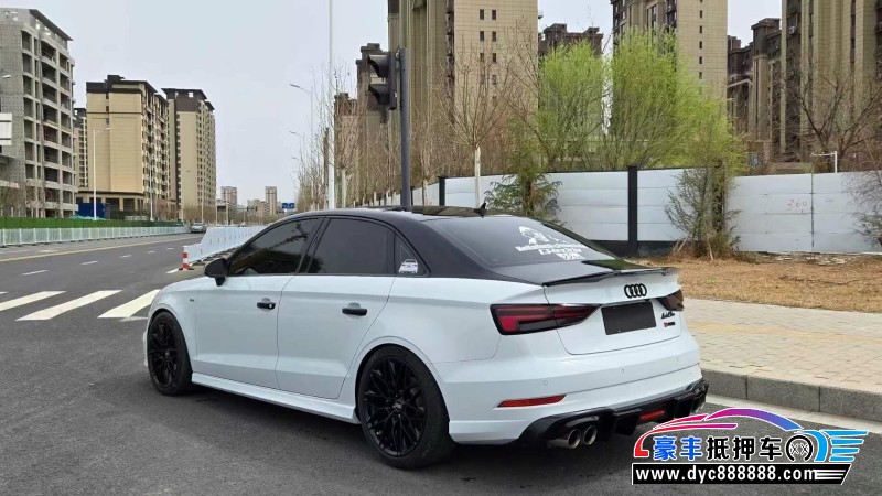 19年奥迪A3轿车抵押车出售