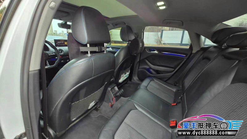 19年奥迪A3轿车抵押车出售