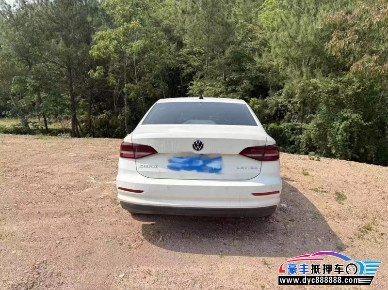 21年大众朗逸轿车抵押车出售