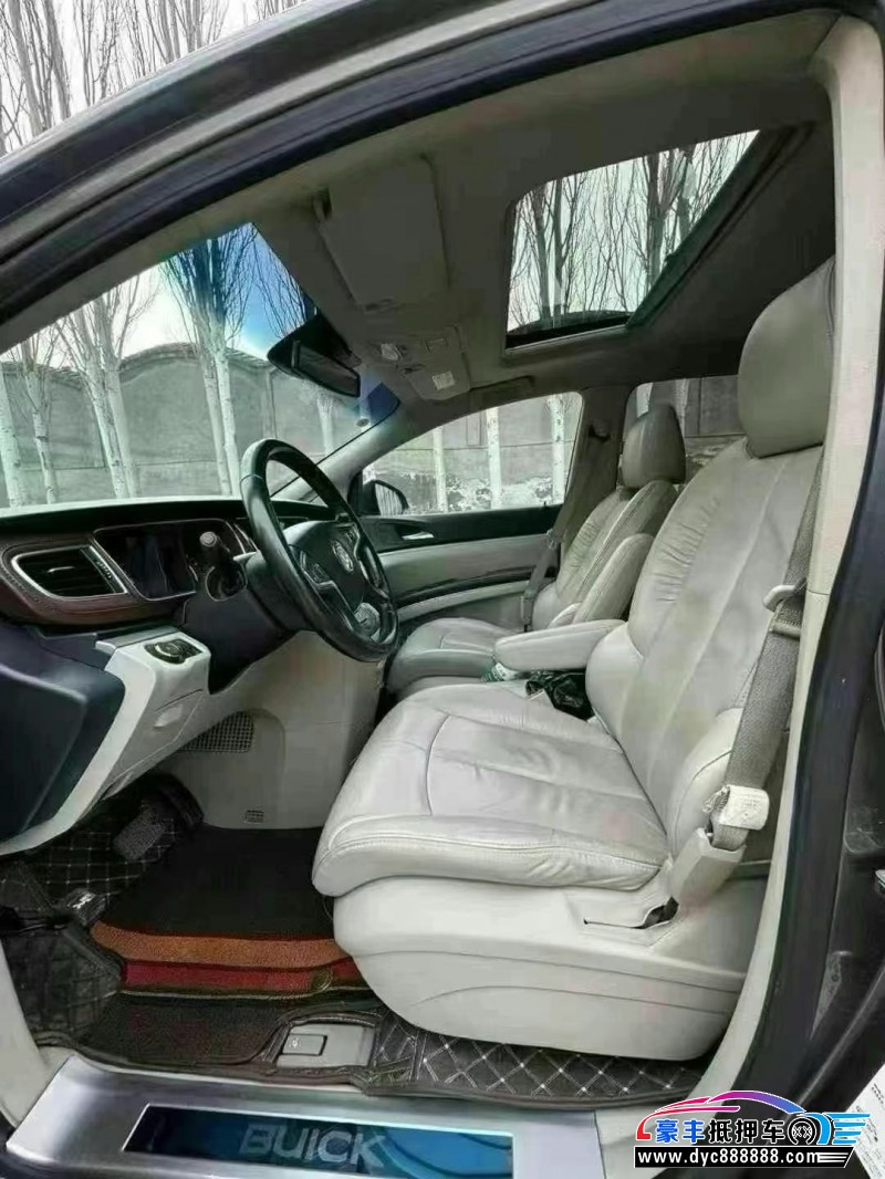 18年别克GL8轿车抵押车出售