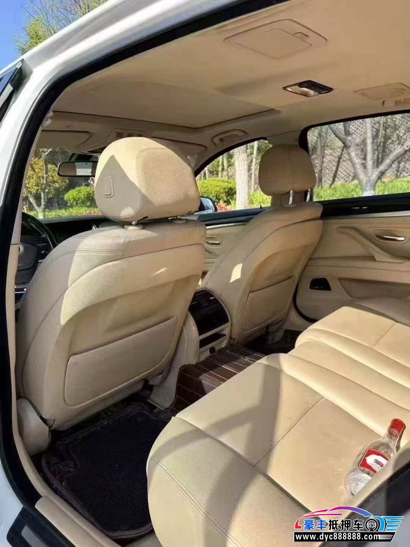 14年宝马5系轿车抵押车出售