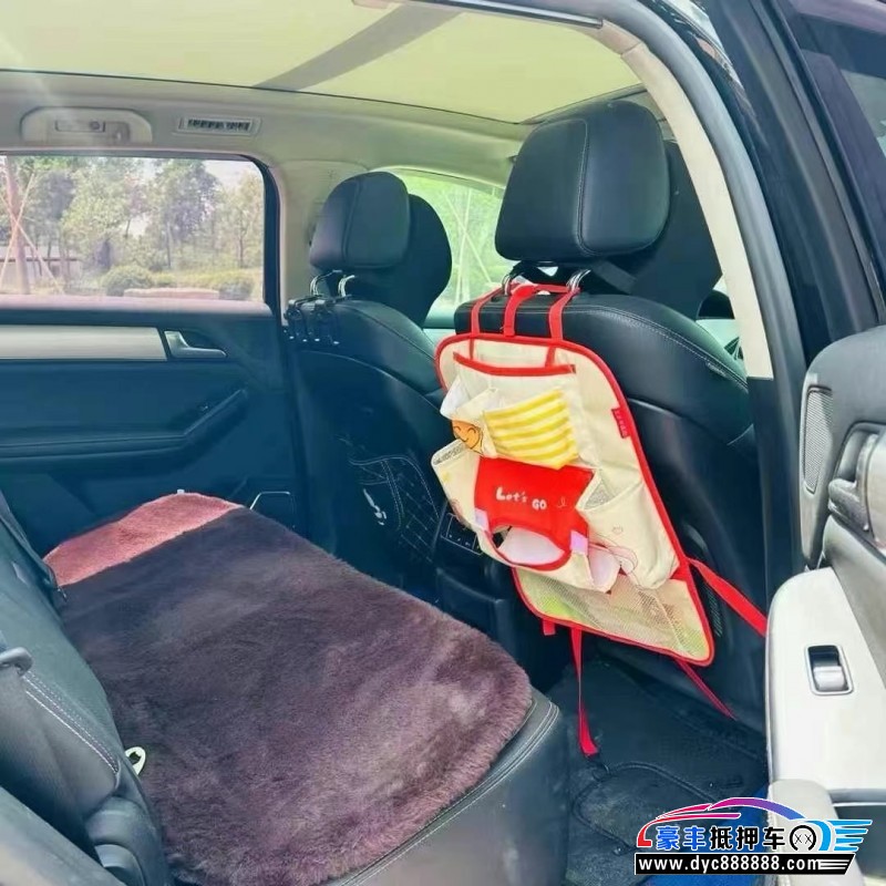 19年比亚迪唐轿车抵押车出售