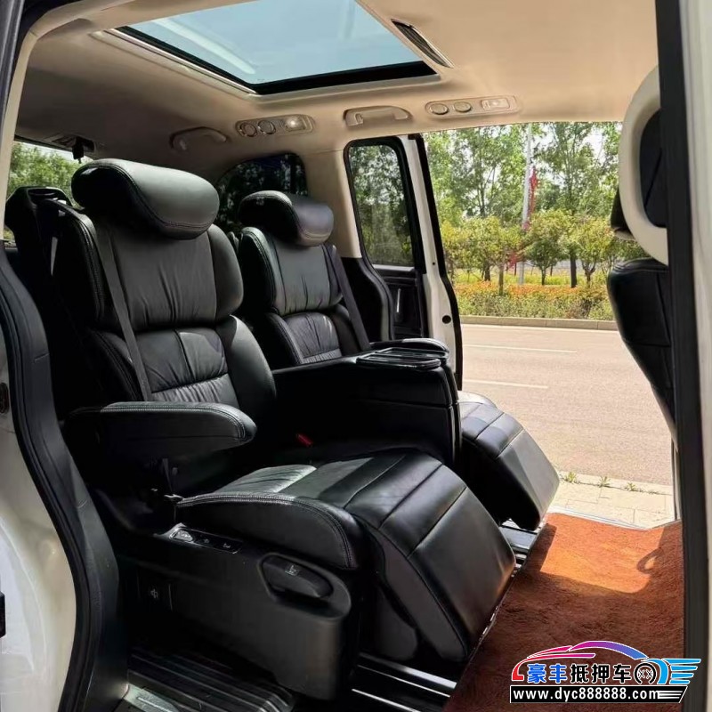 18年本田艾力绅轿车抵押车出售