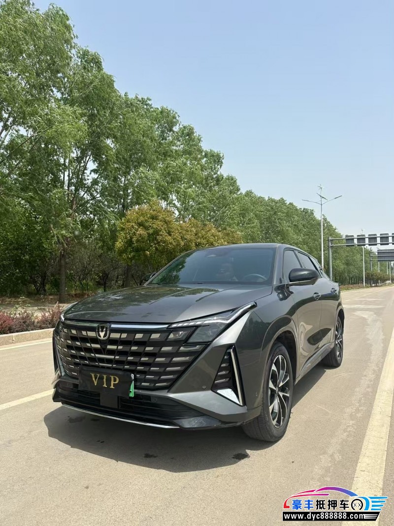 24年长安长安UNI轿车抵押车出售