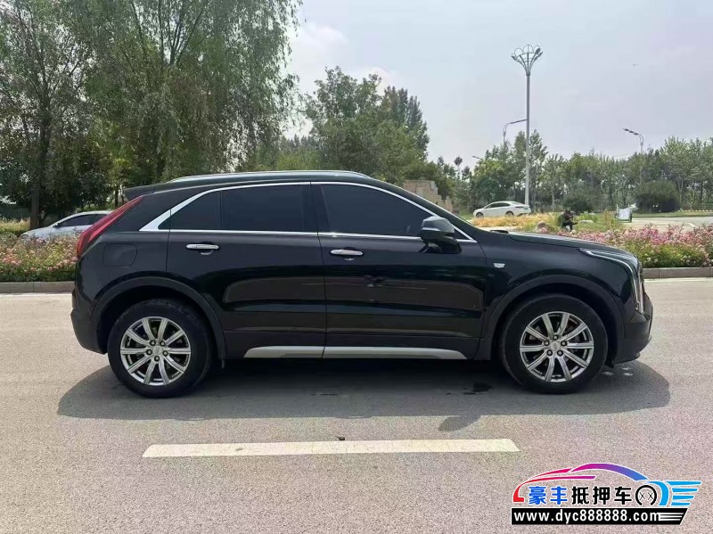 22年凯迪拉克XT4轿车抵押车出售