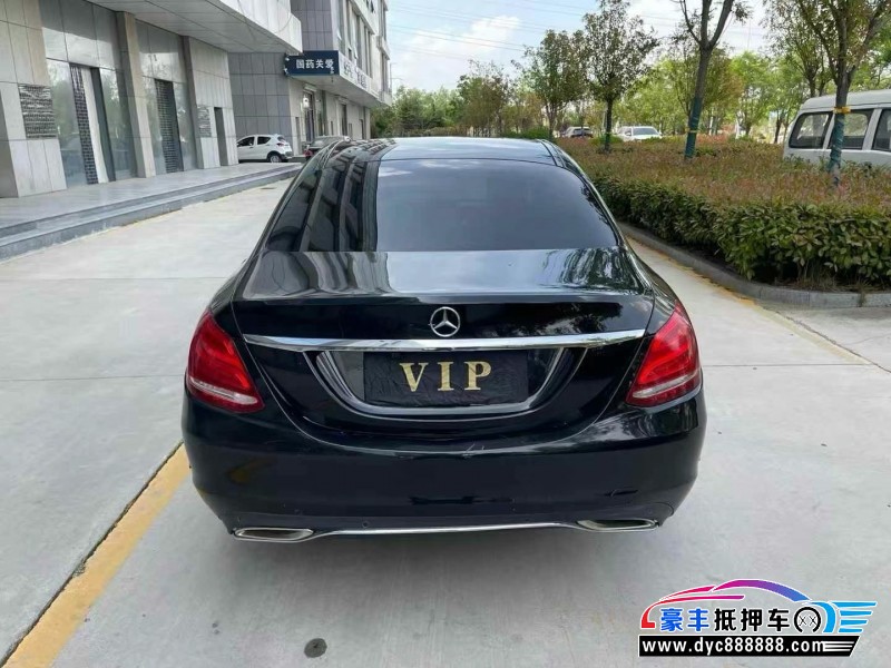 14年奔驰C轿车抵押车出售