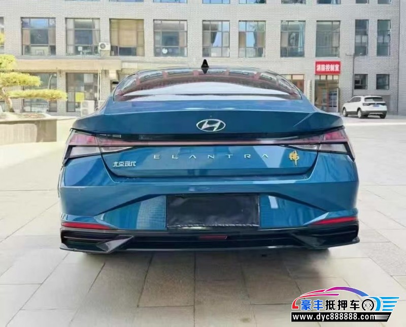 21年现代伊兰特轿车抵押车出售