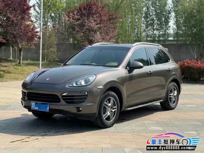 14年保时捷卡宴轿车抵押车出售