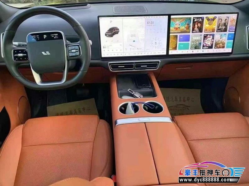 24年理想L8轿车抵押车出售