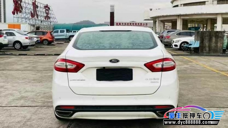 15年福特蒙迪欧轿车抵押车出售