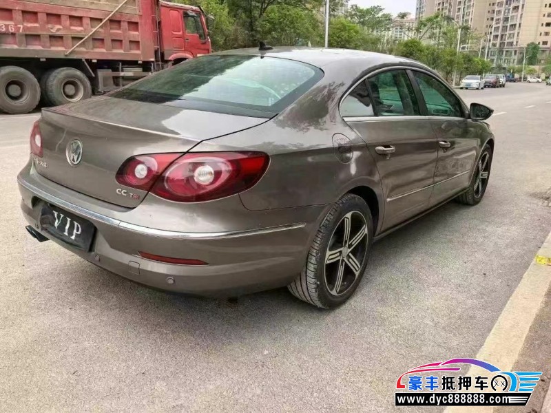 12年大众CC轿车抵押车出售