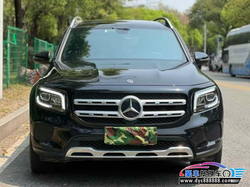 21年奔驰GLB轿车抵押车出售