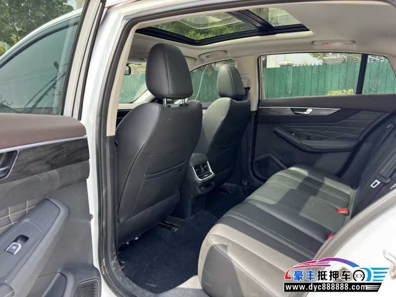 22年东风风神奕炫轿车抵押车出售