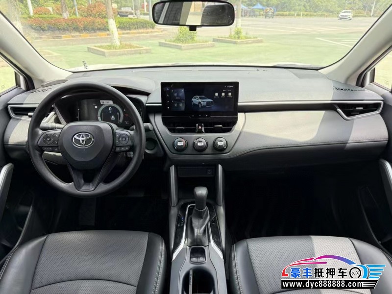 25年丰田卡罗拉轿车抵押车出售