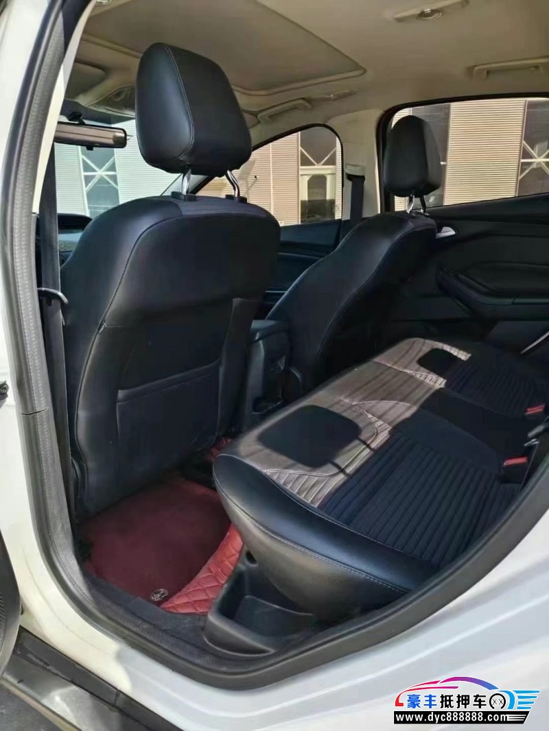 18年福特福克斯轿车抵押车出售