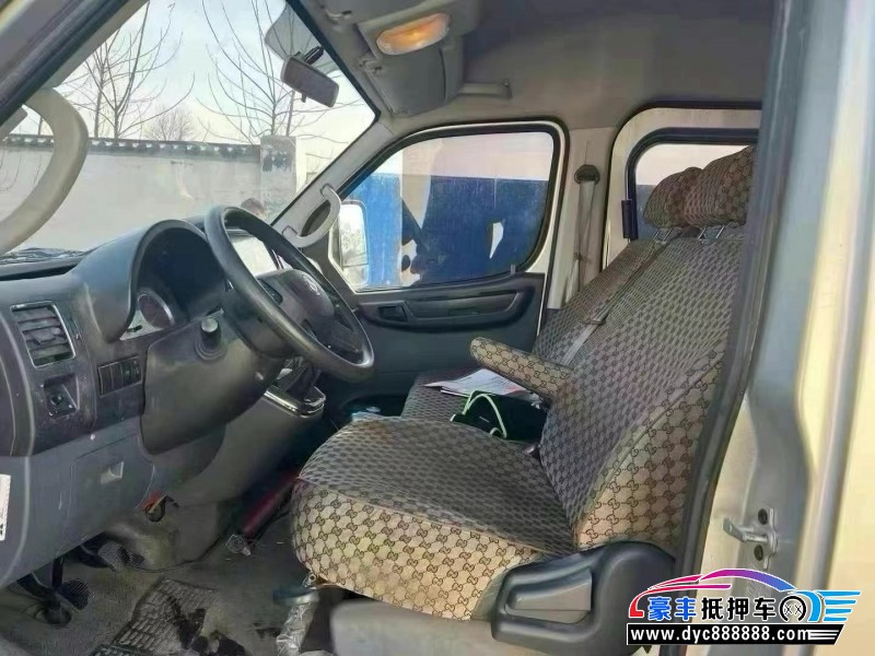 22年东风御风轿车抵押车出售