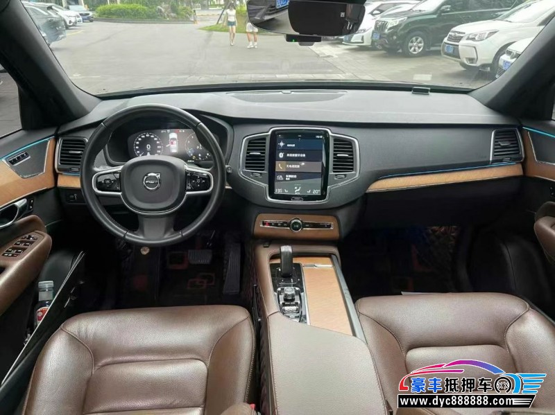21年沃尔沃XC90轿车抵押车出售