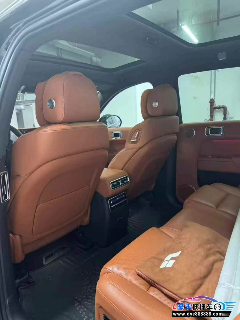 23年理想L7轿车抵押车出售