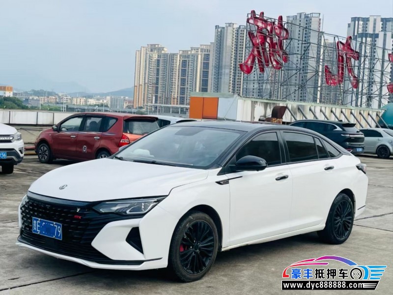 21年东风风神奕炫轿车抵押车出售