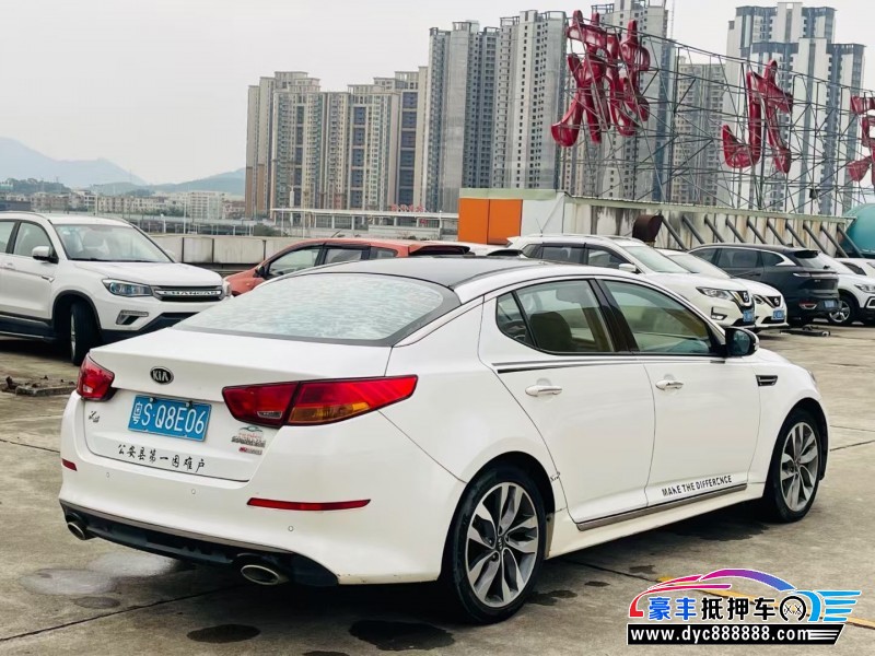 15年起亚K5轿车抵押车出售